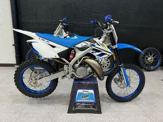 2 TM Racing 250 4T y 1 TM 85 2T Motocross