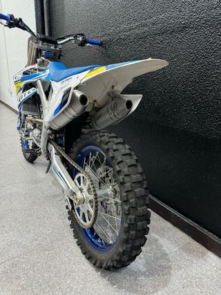 2 TM Racing 250 4T y 1 TM 85 2T Motocross