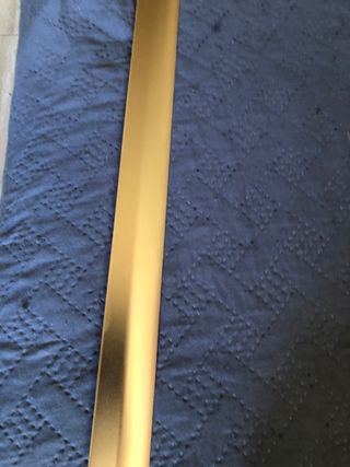 Umbral de transición dorado para suelos