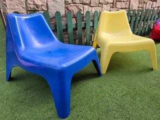 Sillas de plástico para jardín Ikea, 5€ cada una