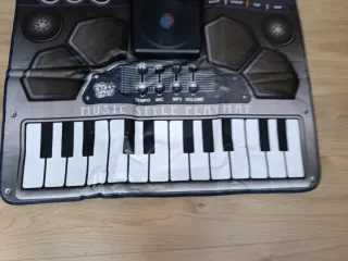 Alfombra Teclado Infantil Tiger 90x70cm