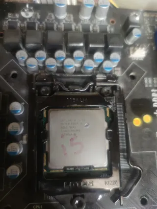 Placa base MSI con procesador