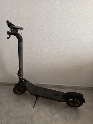 Patinete Eléctrico Cecotec Bongo D30 XL