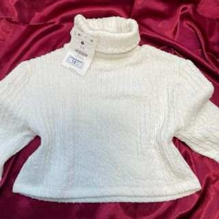 Top jersey Bershka cuello alto blanco talla S