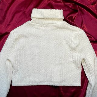 Top jersey Bershka cuello alto blanco talla S