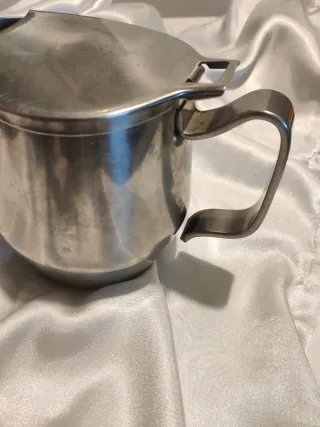 Teiera vintage anni 80 in acciaio Alessi