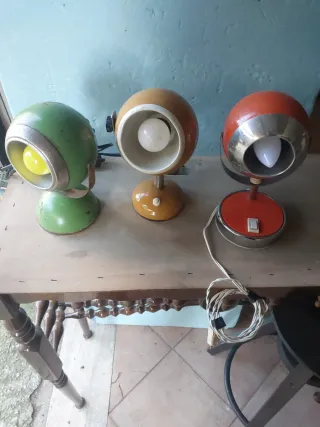 Lampade anni '70 design space age