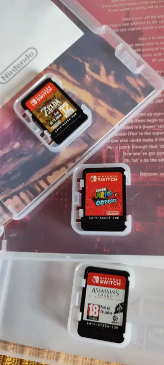 Nintendo Switch Lite Gris + 3 Juegos