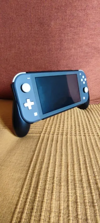 Nintendo Switch Lite Gris + 3 Juegos