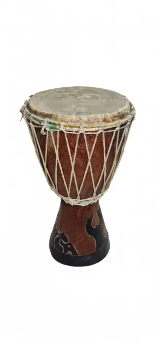Tambor africano de madera