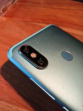 Móvil Xiaomi Mi A2 azul