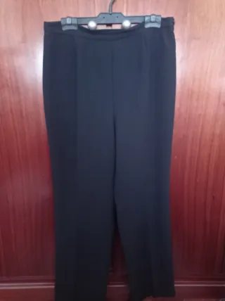Pantalón negro mujer