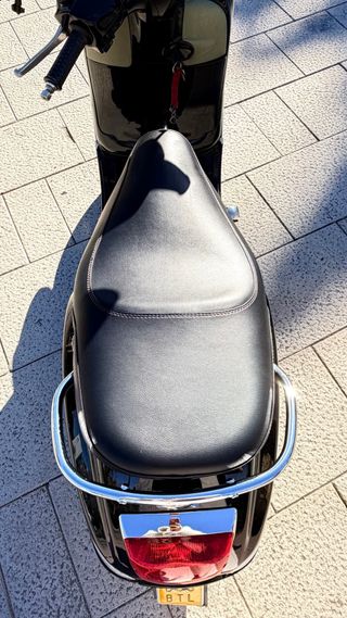 Vespa LX 50 Ciclomotor Negro