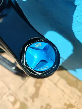 Fox Float 36 Negra 29/27.5 Revisada