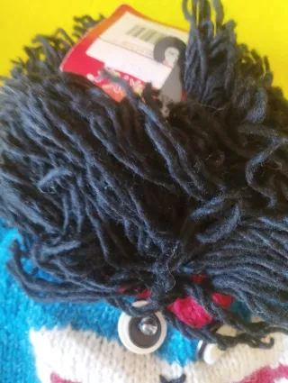 Divertido gorro de lana marca  PinkYak