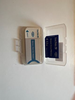 Memory Stick Duo 4GB + Adaptador SanDisk