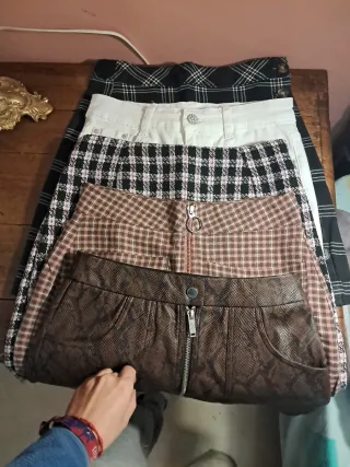 Pack 4 Faldas Cortas