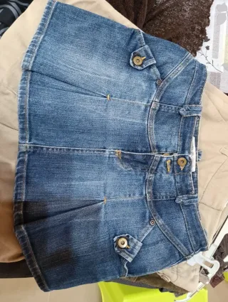 Lote de vestidos y faldas