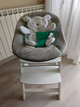 Trona, hamaca y silla bebé 3 en 1 Hauck