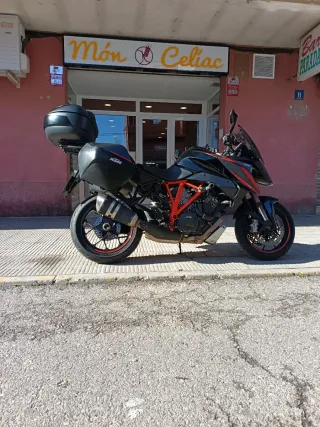 KTM 1290 Super Duke GT Moto