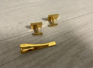 Conjunto gemelos y pasador de corbata