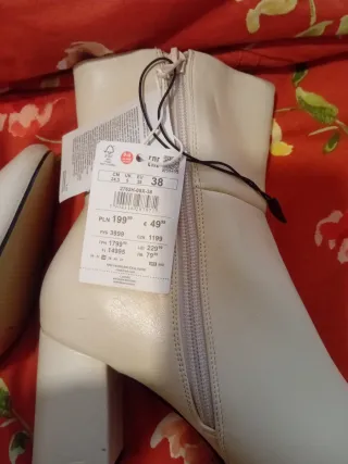 Botines Reserved Talla 38