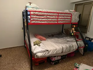 Litera Matrimonial Metálica Negra y Roja