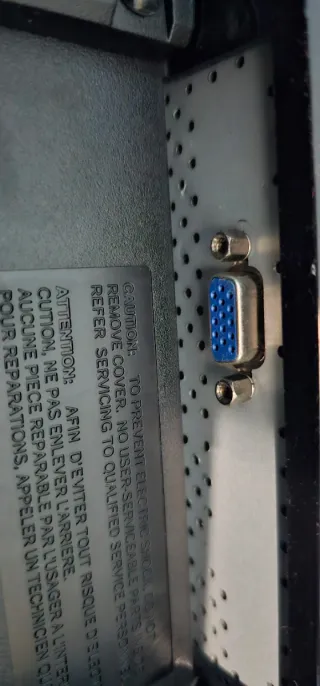 Pantalla LG Flatron Plata/Negra