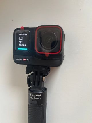 Insta360 Ace Pro Pack Nuevo