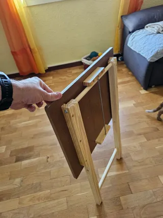 Mesa nueva auxiliar plegable de madera