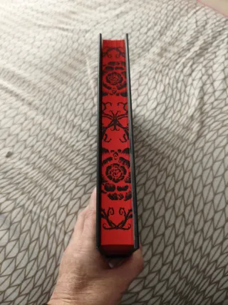 Una corte de rosas y espinas. Edición especial:...