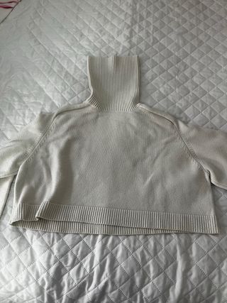 Jersey corto cuello alto blanco