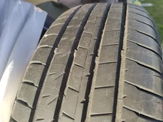 4 Neumáticos Bridgestone Alenza 225/55R19