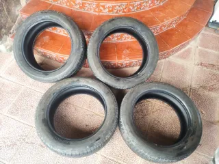 4 Neumáticos Bridgestone Alenza 225/55R19