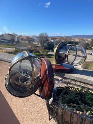 Lámpara náutica de latón y cristal