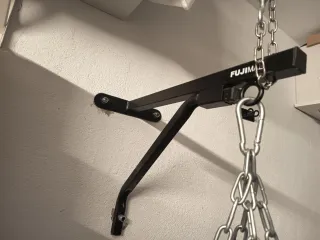 Soporte Pared Saco Boxeo Fujimae