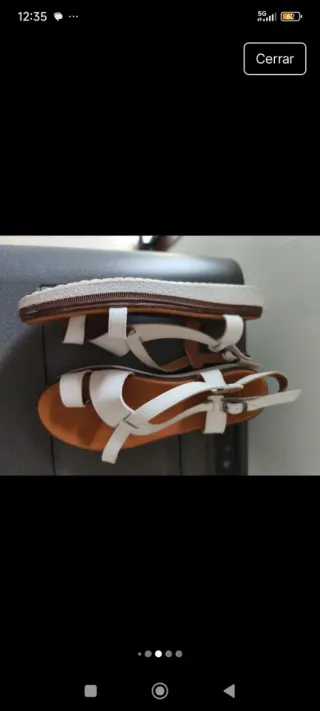 Sandalias piel blancas talla 39