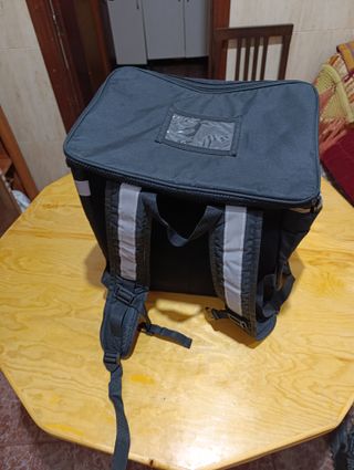 Mochila reparto comida negra