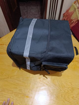 Mochila reparto comida negra