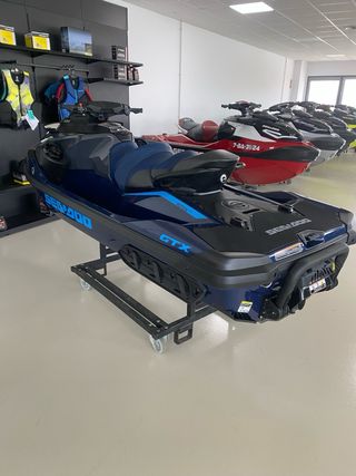 Moto de agua SeaDoo GTX 230 Tech pack