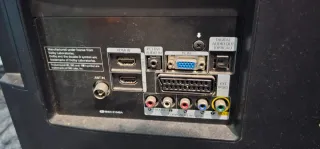 Samsung TV Negra (No Smart TV, sin mando)