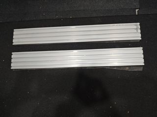 Perfil de aluminio anodizado