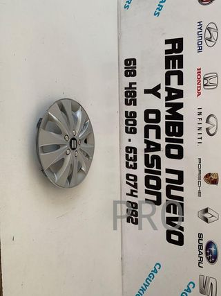 Tapacubos Seat R14 usado solo uno