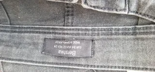 Pantalones pitillo negros cintura alta