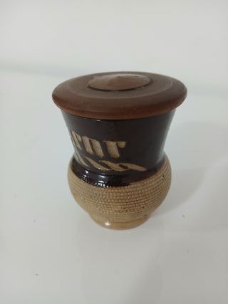 Brocca in Terracotta con Coperchio Legno