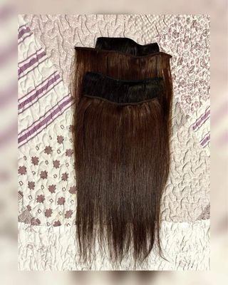 Varias cortinas cabello natural efecto mecha.