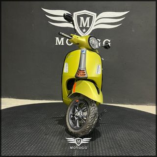 VESPA GTS 125 Super Sport - 2023, con 1.503 km