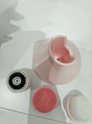 Dispositivo Pulizia e massaggio Viso