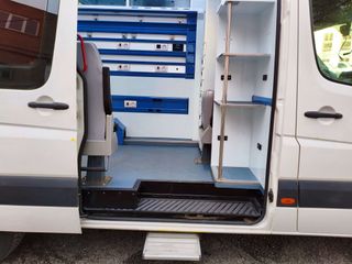 Volkswagen Crafter Ambulancia SOLO 25000 KMS!!!