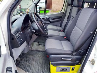 Volkswagen Crafter Ambulancia SOLO 25000 KMS!!!